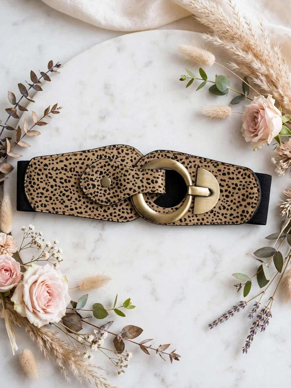 Women's vintage elastic belt with copper buckle